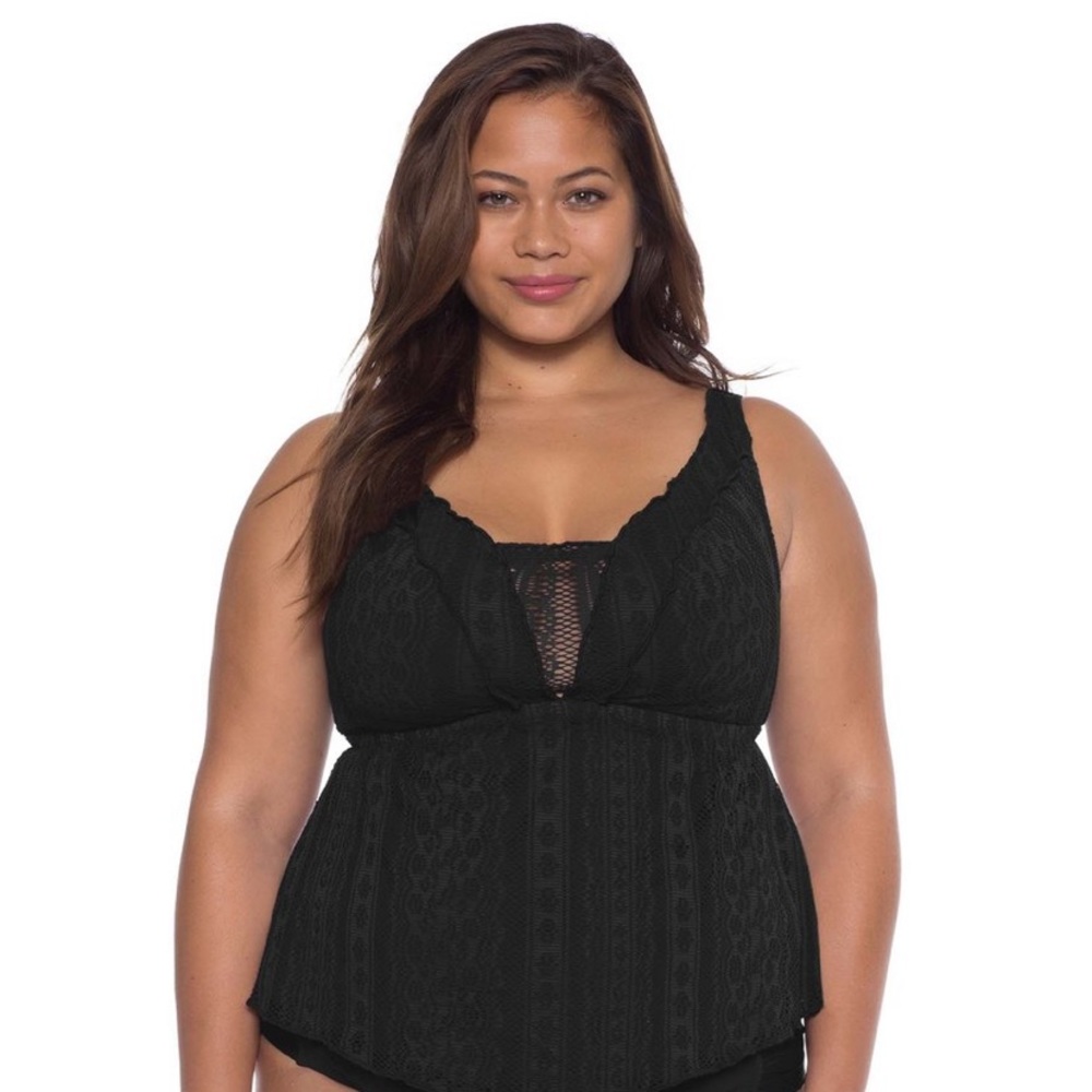 NWT BECCA Swimsuit Top
